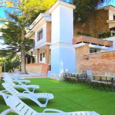 Villa Cerca De La Playa,piscina Privada,bbq *